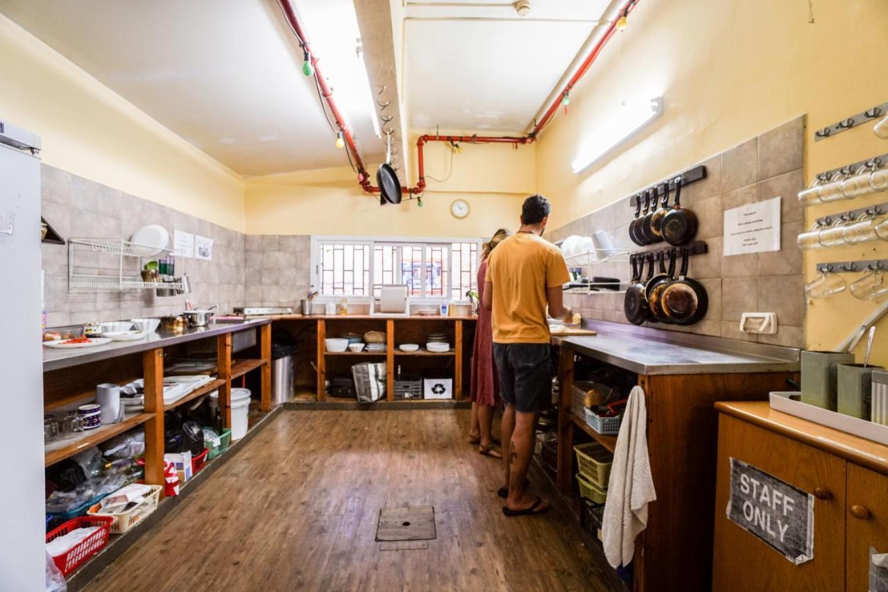 Hayarkon Hostel Tel Aviv Ngoại thất bức ảnh