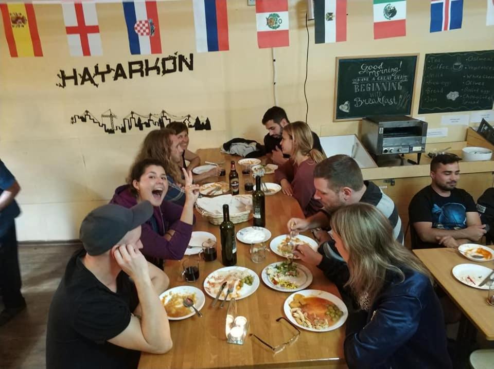 Hayarkon Hostel Tel Aviv Ngoại thất bức ảnh